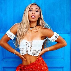 Handmade White Crochet Tube Top, Size M/L